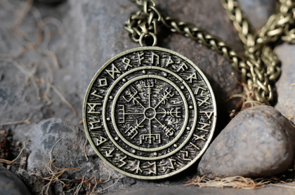 Amulet untuk kemakmuran dan semoga berjaya